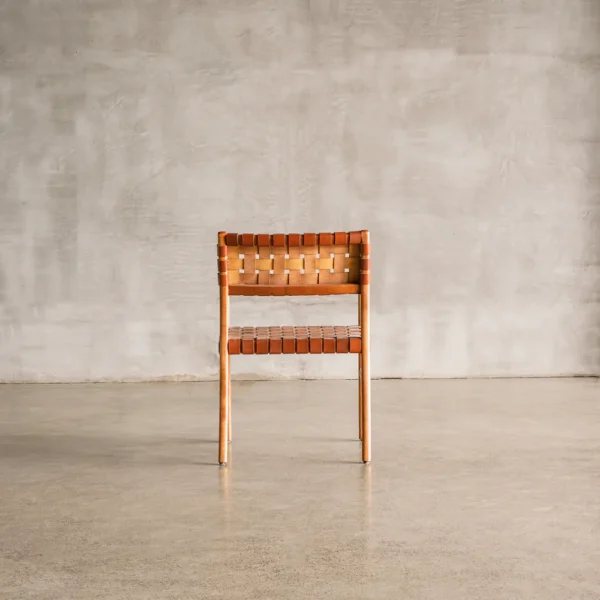PAAYA ARM CHAIR